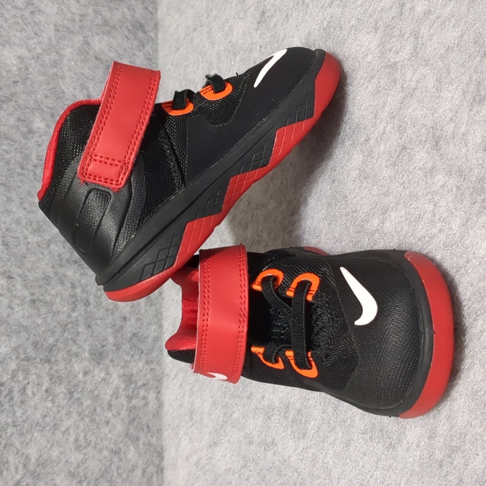 Nike Soldier VIII Toddler Size 6C - Picture 4 of 8